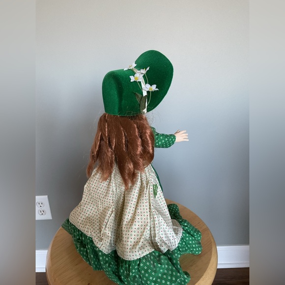 Royal House of Dolls month of the year ( March ) - Picture 9 of 16